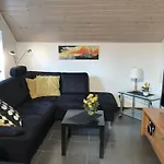 Дом отдыха Sundeck Comfortable Гретзиль